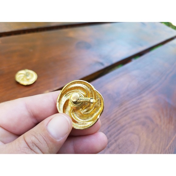 Napier Gold Tone Screwback Earrings - Picture 7 of 10